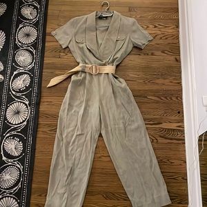 Taupe Full Piece Linen-Look Breezy Vintage Jumpsuit Rattan Belt Size 6-8